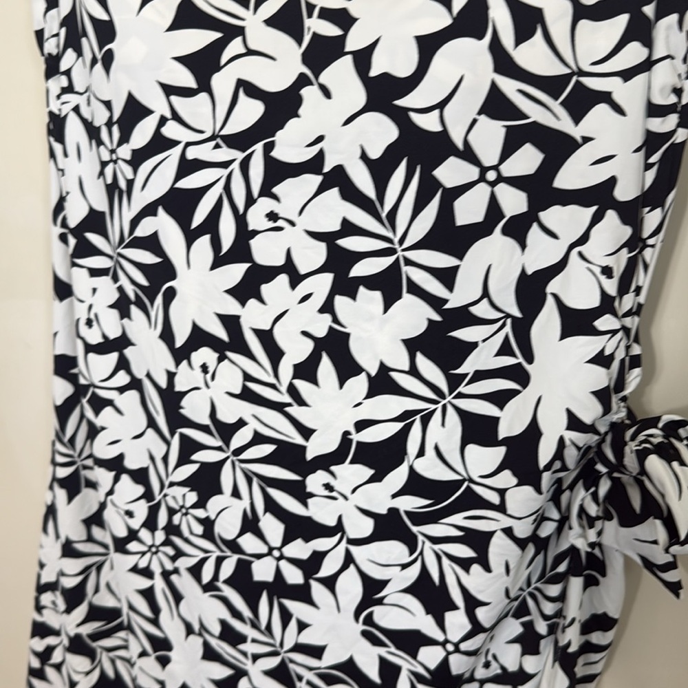 Lands End swim dress with tie on the side women’s US 16 one piece - Picture 3 of 6